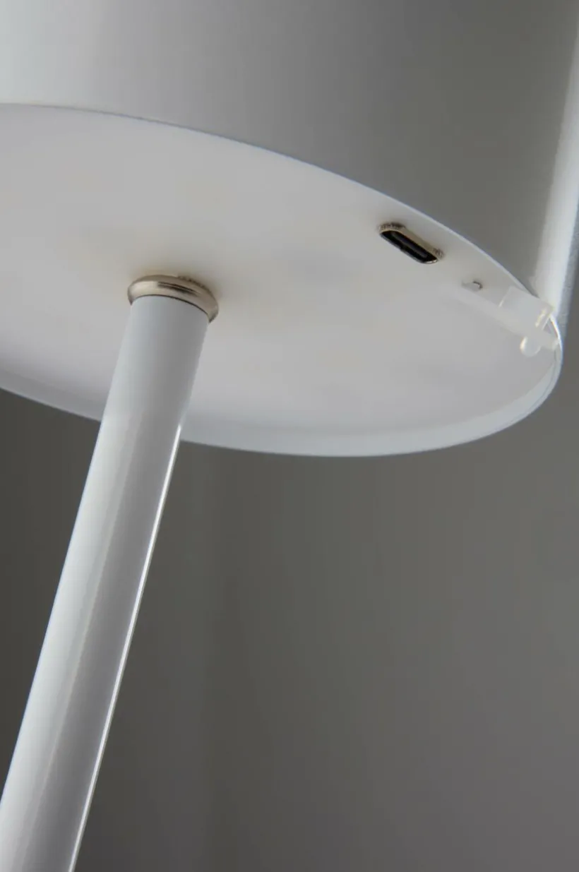 ARA Bordslampa LED Portabel