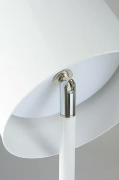 ARA Golvlampa