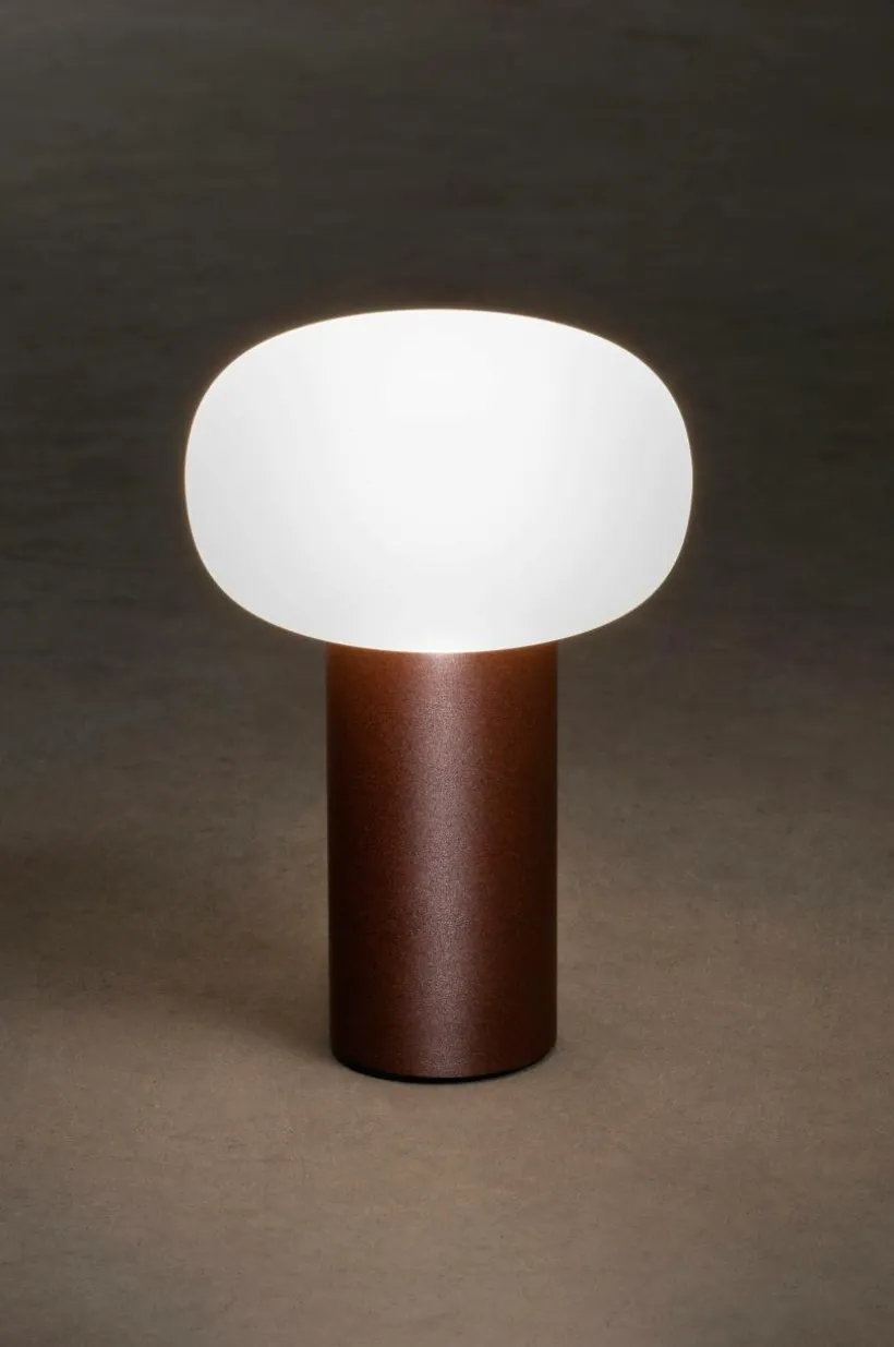 Bordslampa Antibes USB Höjd 19 Cm