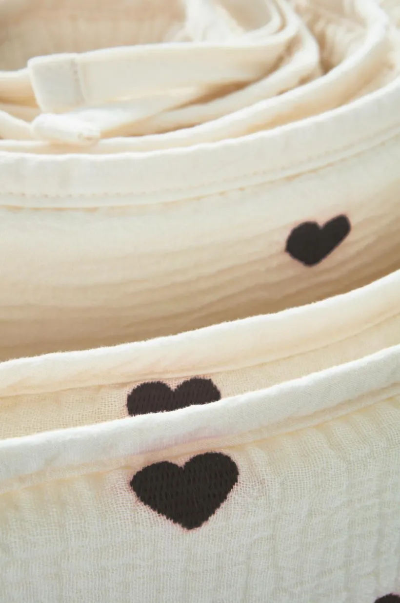 HEARTS MINI Spjälsängsskydd - Ekologisk