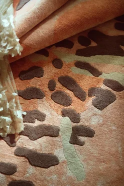 IDA SJÖSTEDT ABSTRACT ROSE Matta 250x350 Cm