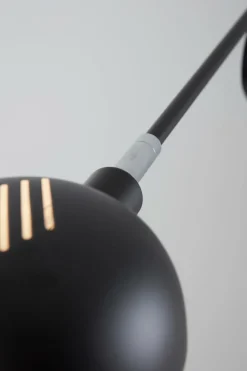 LINCON Vägglampa