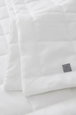 LINDEN Hotellöverkast