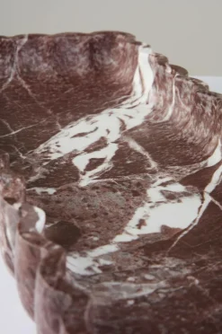 LOST Bricka 53,9x21,8 Cm