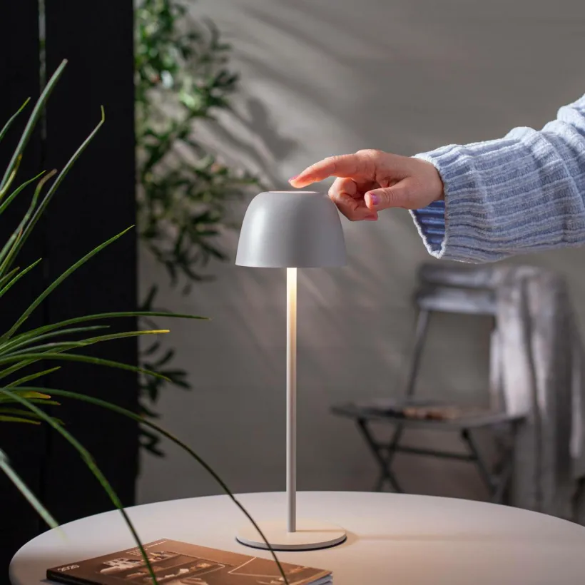 RONDA USB Uppladdningsbar Bordslampa