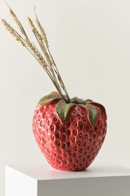 STRAWBERRY Vas