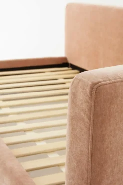 SUZUKI Barnsäng 90x200 Cm